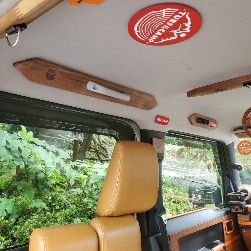 【マスカット】ジムニー 天井ウッドパネル×リアサイドテーブル×2 マスカット様専用】ジムニー 天井ウッドパネル×リアサイドテーブル×2