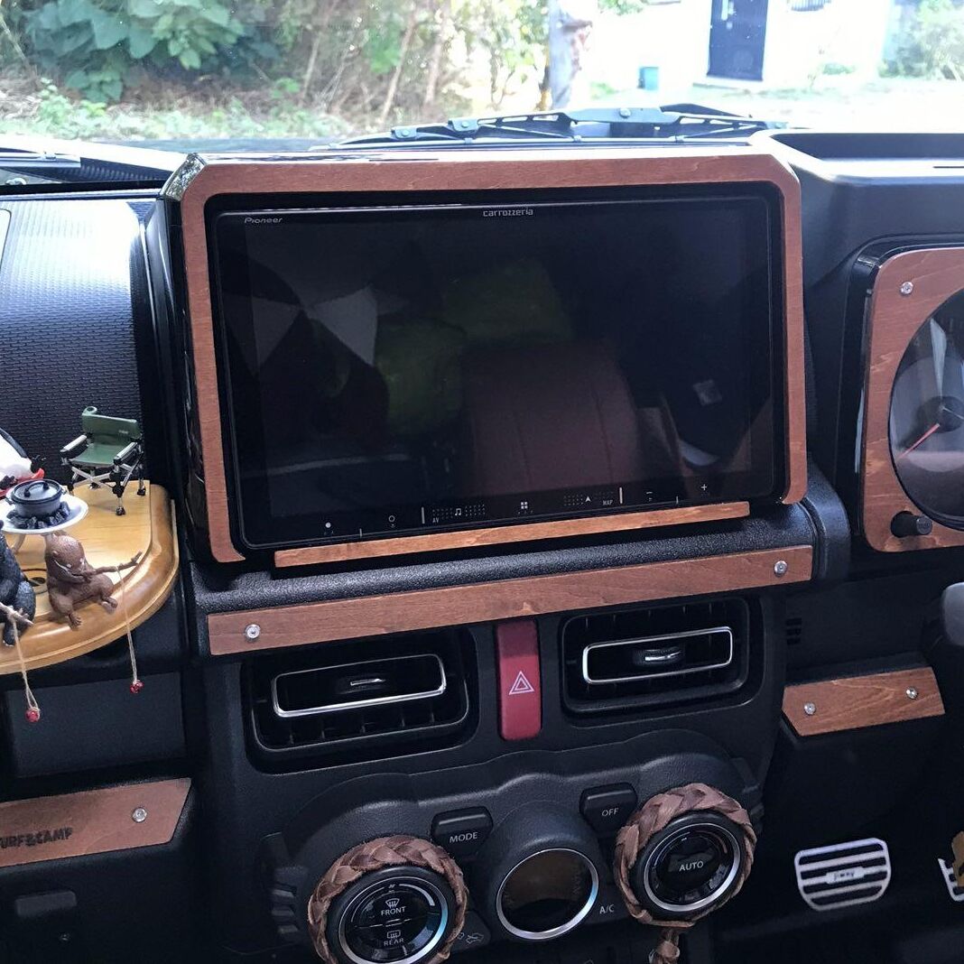 ふ*ろ様 ジムニー　JB23 専用 9インチモニター &パネル（中華製） ふ*ろ様 ジムニー JB23 専用 9インチモニター &パネル（中華製