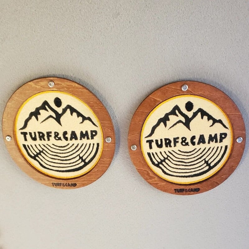 TURF&CAMP カーワッペン(丸型) | TURF&CAMP