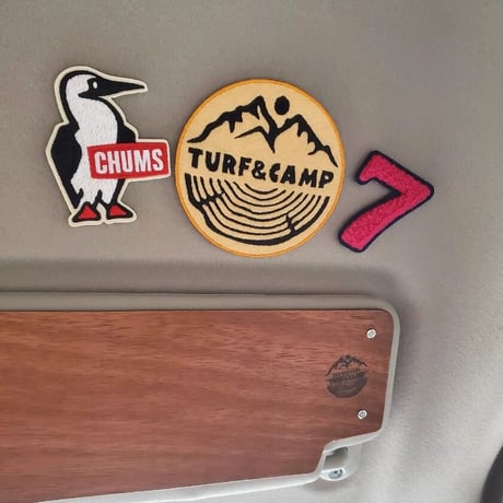 TURF&CAMP カーワッペン(丸型)
