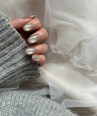 Pearl gray