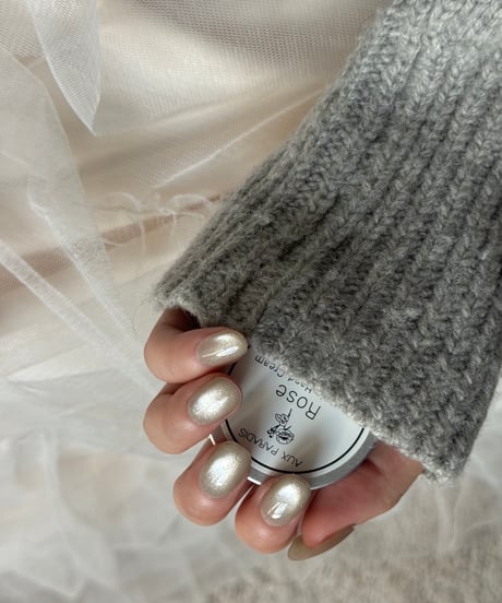 Pearl gray
