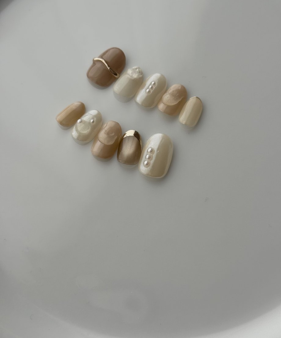 683945b9c2d1e490caf2570e