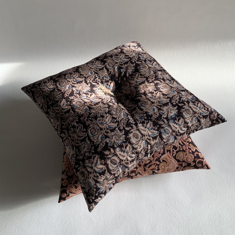 TAMAYURA 木版捺染 お座布団 | halO.