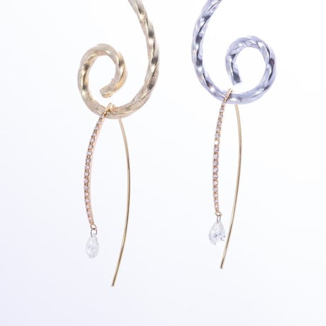 Yellow Gold Diamond Pierce  雫ダイアモンドピアス