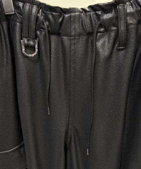 Emboss Silley Jersey	Cargo Pants