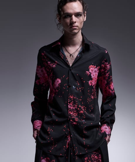 SAKURA Decine Shirt