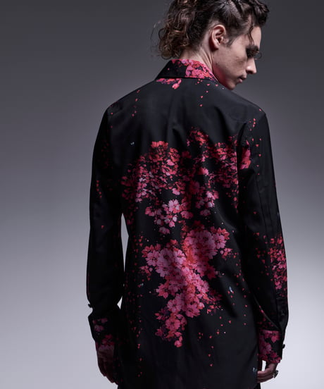 SAKURA Decine Shirt