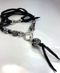 LEATHER NECKLACE 2 BEADS [SKULL & WOLVES]