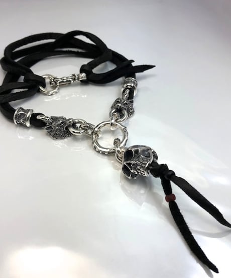 LEATHER NECKLACE 2 BEADS [SKULL & WOLVES]