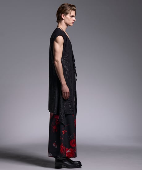 HAKU-BEATENJIKU Flare Long Tank Top