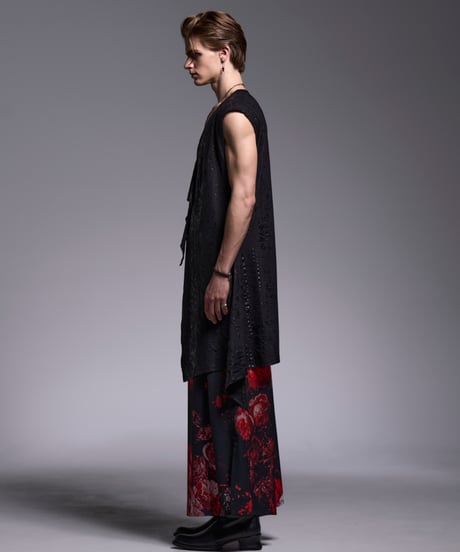 HAKU-BEATENJIKU Flare Long Tank Top