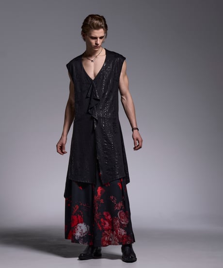 HAKU-BEATENJIKU Flare Long Tank Top