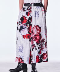 Goth Flora Suede Satin Wide Tuck Slacks-White