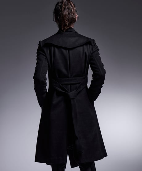 Cashmere Beaver W-Peacked Coat (BK)