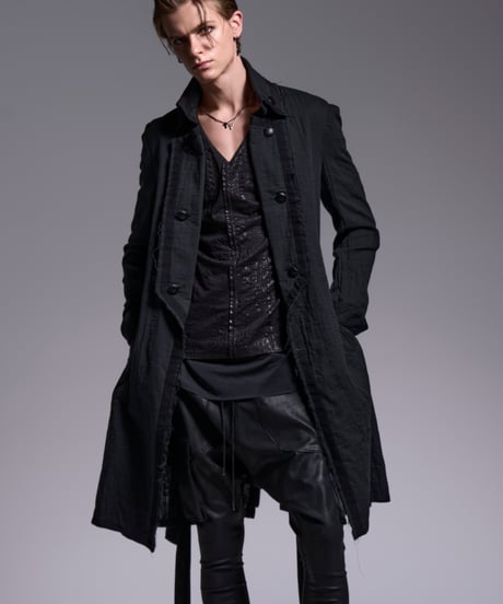 W-Gaze Gaze Napoleon Coat (Black)