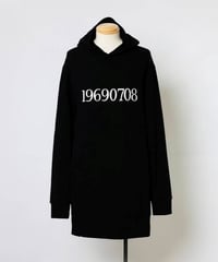 W-Face NUMBERS	HoodieーBLACK