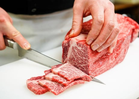 【送料無料】くまもとあか牛 肩ロース焼肉用