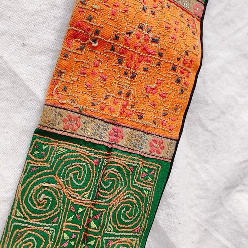 山岳民族手刺繍小物（小） | Aon Jasmine Nagoya