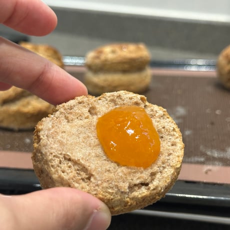 朝にピッタリなスコーン6個セット（➕あんずコンフィチュール付き）