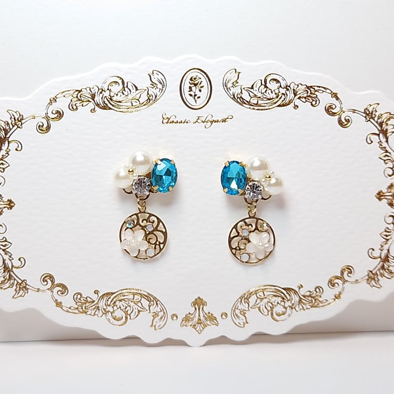 ビジューピアス サークル 花 ／ 水色 ／ ゴールド | Alice Fairy