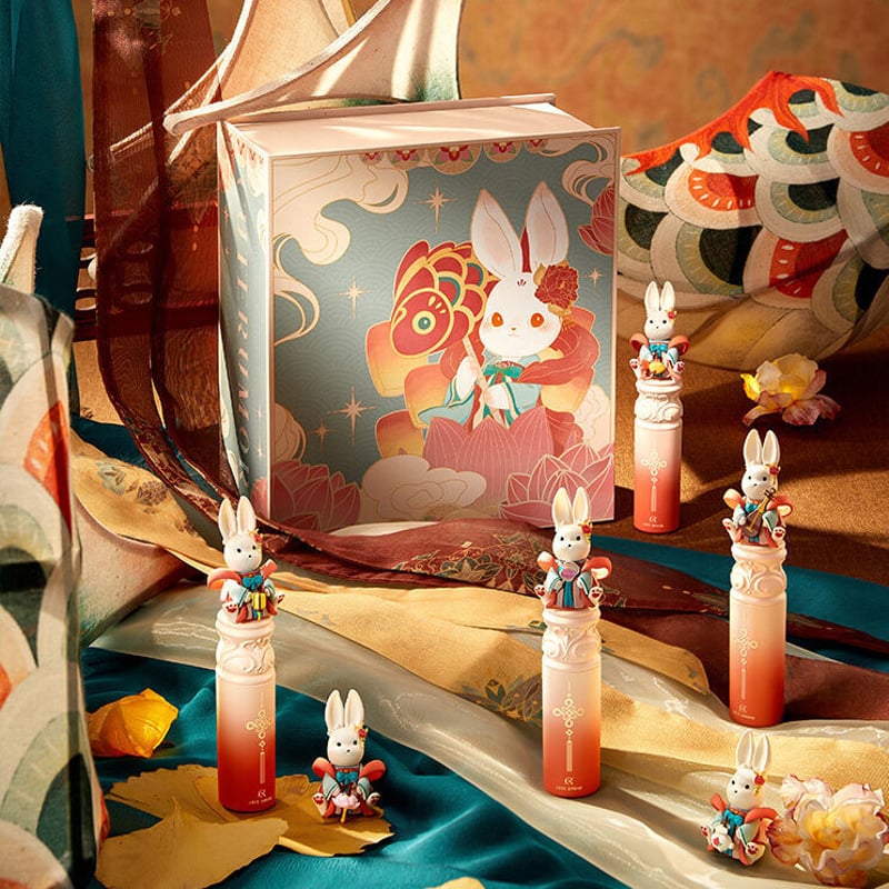 【展示見本品】Un cadeau rouge vif.  BOXアレンジ 赤 展示見本品】Un cadeau rouge vif. BOXアレンジ 赤 ボックスアレンジ