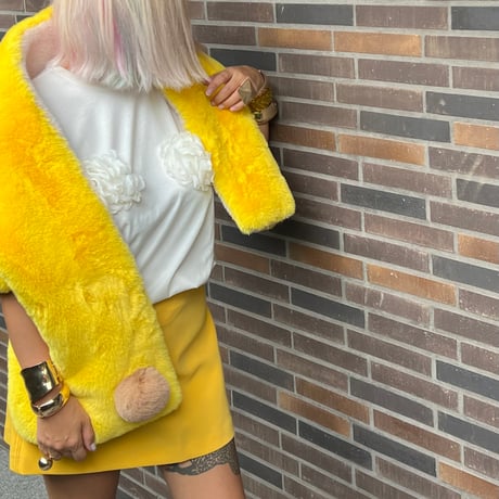 pompom fur brooch