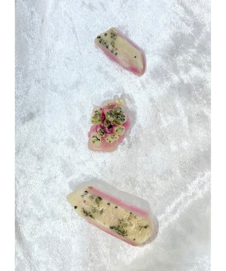 Set of 3 Crystals／ピンクグラデーション／フラワー&ハーブアソートの香り／ WAXBAR®