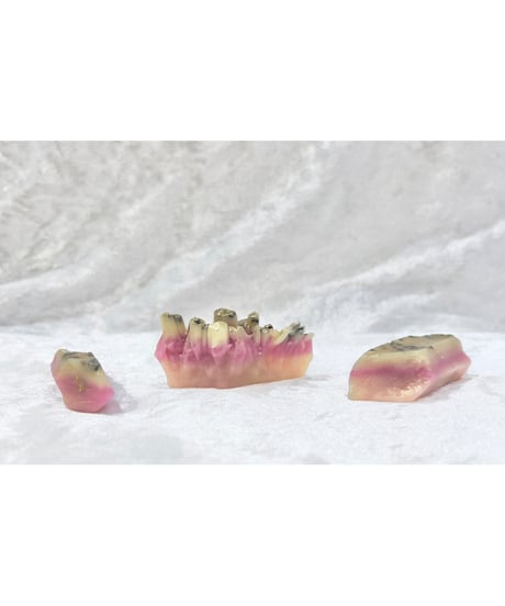 Set of 3 Crystals／ピンクグラデーション／フラワー&ハーブアソートの香り／ WAXBAR®