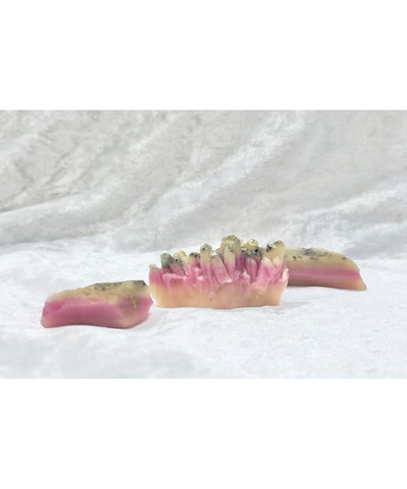 Set of 3 Crystals／ピンクグラデーション／フラワー&ハーブアソートの香り／ WAXBAR®