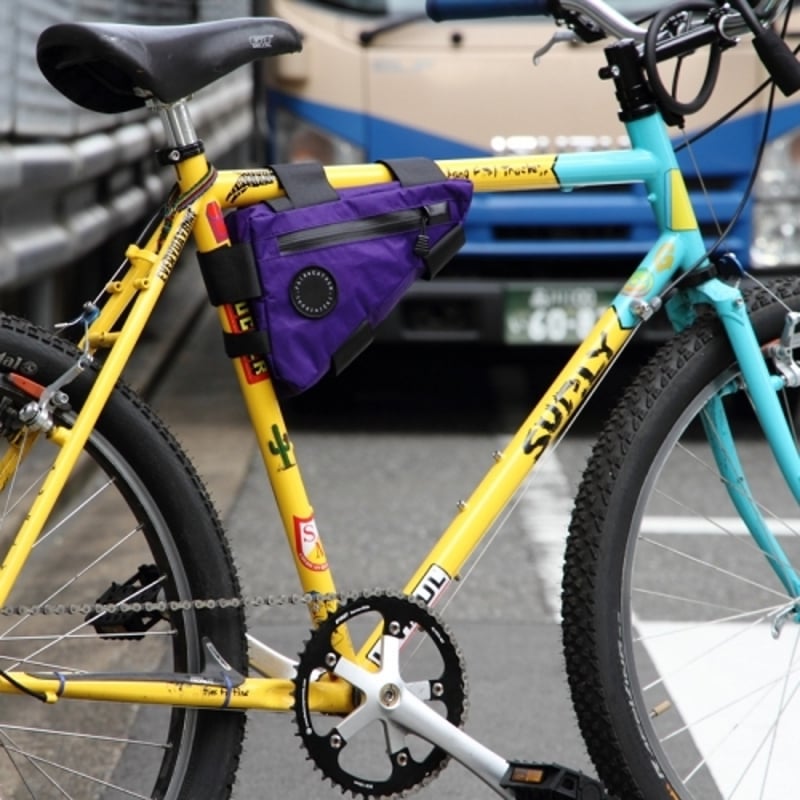 FAIRWEATHER corner bag（オリーブ）フェアウェザー コーナーバッグ |