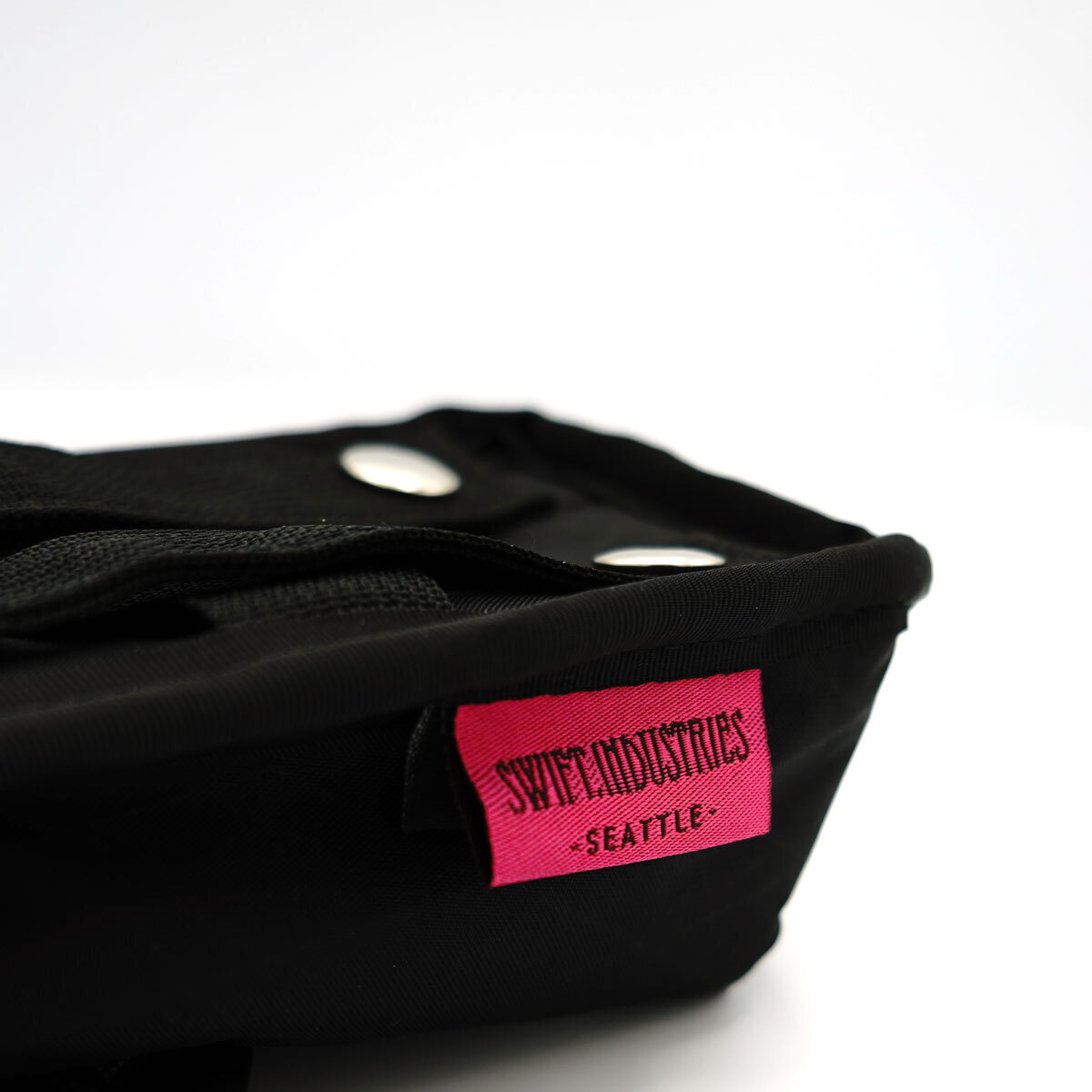 SWIFT INDUSTRIES Rando Pocket X-Pac | ourthing（