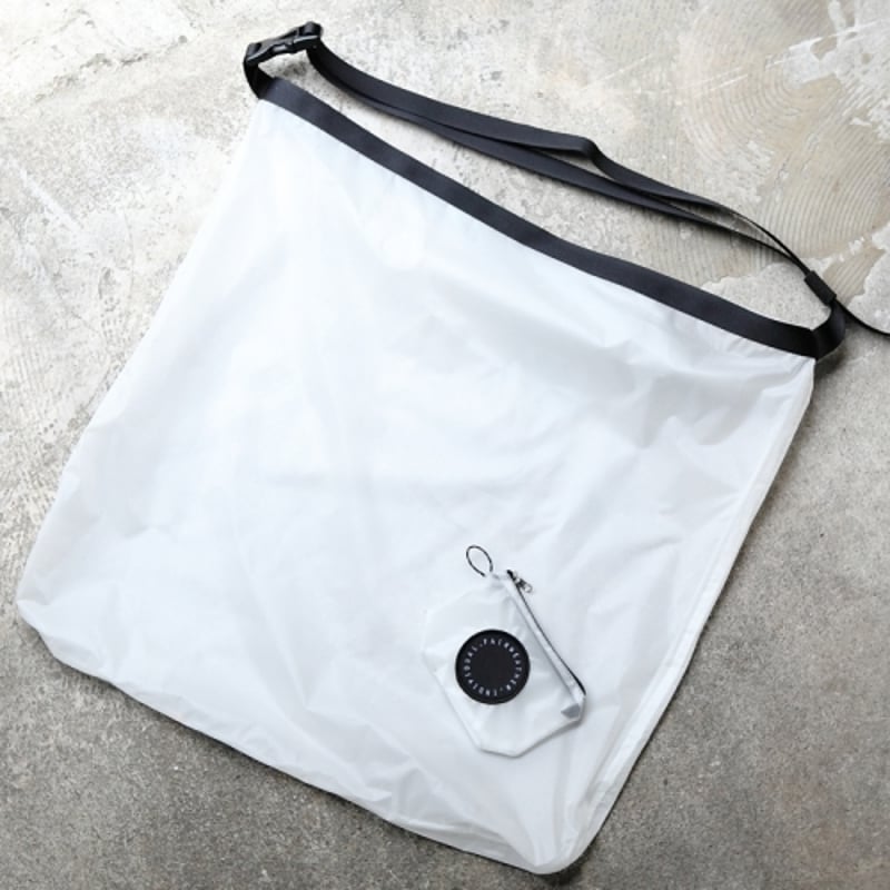FAIRWEATHER packable sacoche(ホワイト)フェアウェザー FAIRWEATHER packable sacoche(ホワイト)フェアウェザー