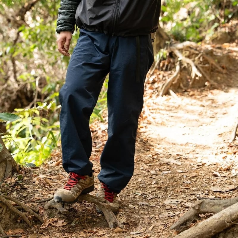 BLUE LUG motion pants M ブルーラグ　モーションパンツ BLUE LUG｜ブルーラグ motion pants（navy） | ourthing（アワ
