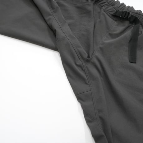 MOUNTDOOR｜マウントドア YM Ankle Pants（チャコールグレー）