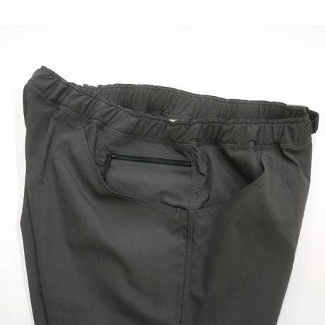 MOUNTDOOR｜マウントドア YM Ankle Pants（チャコールグレー）
