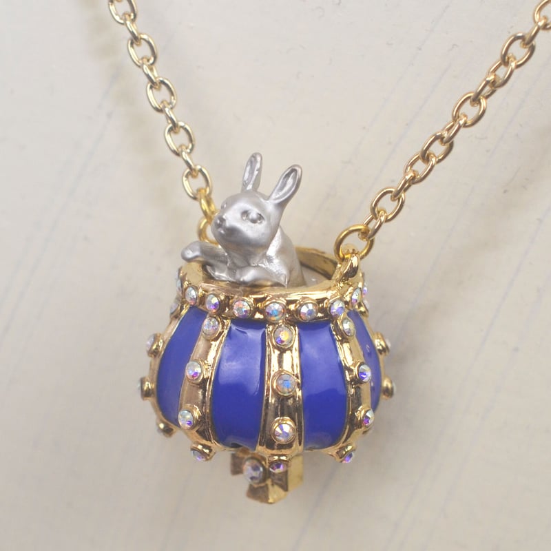 王冠うさぎネックレス・青 | ichiya's jewelry shop