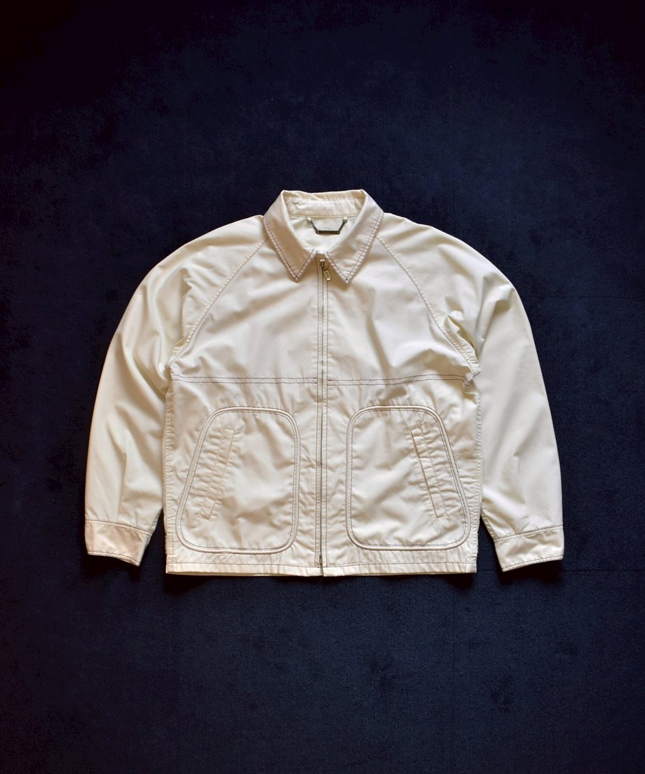 688d927e444fad3ab2a85be3