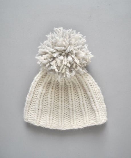 Plump Pompom シフォン（color オフホワイト）　セミオーダーのニット帽　シニアサイズ