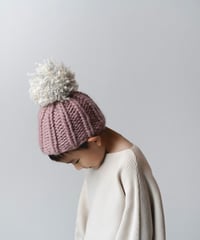 Plump Pompom マシュマロ（color スモーキーピンク） 選べるポンポンのニット帽　キッズサイズ