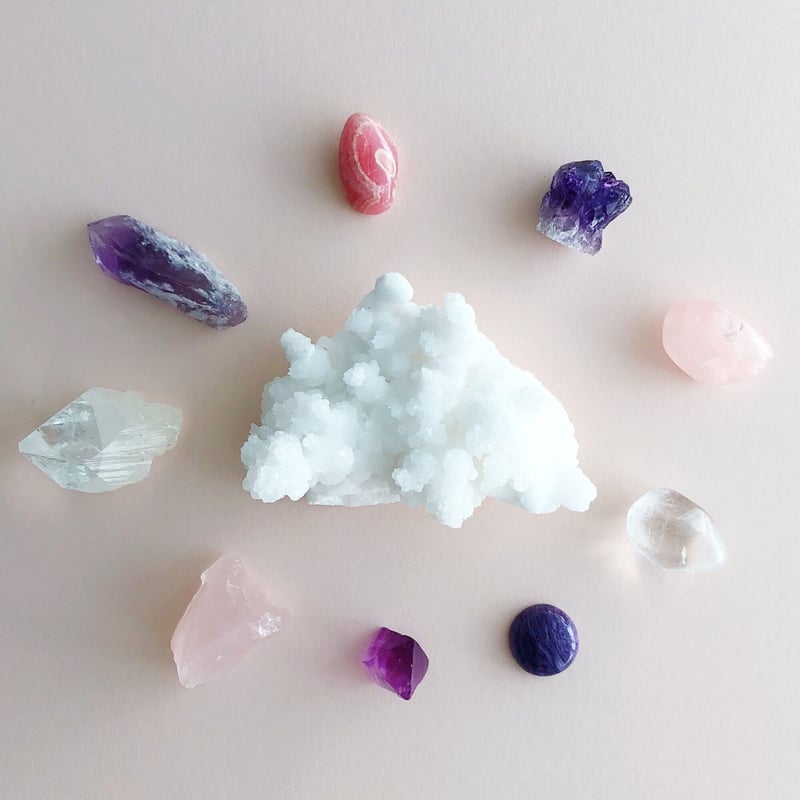 ホワイトアラゴナイト 天然石 パワーストーン ホワイトアラゴナイト原石 | 天然石ショップそらのいろ