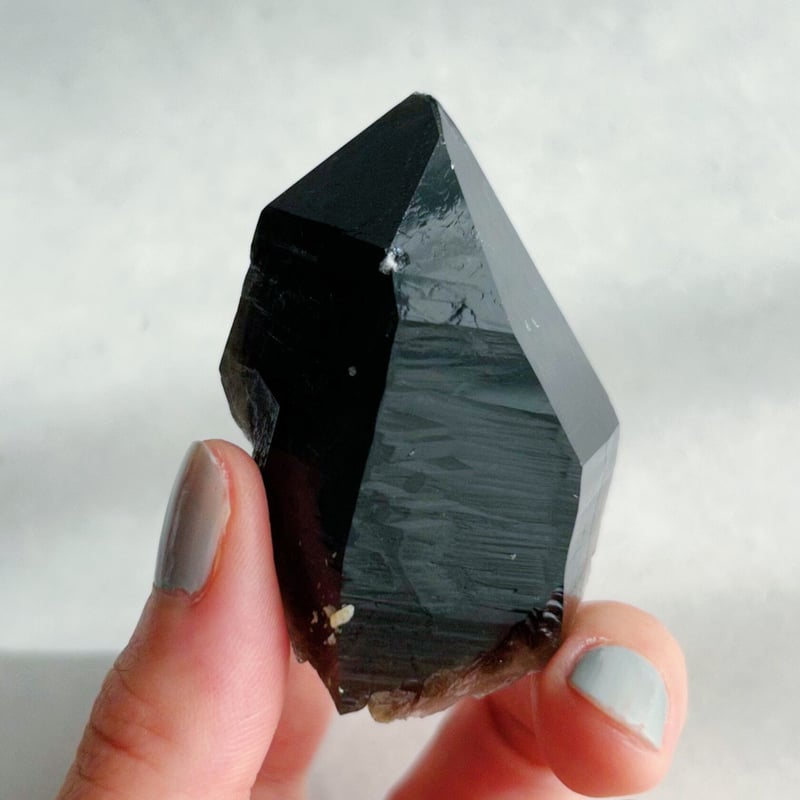 虹入り】モリオン原石(A) | NEROLI CRYSTAL