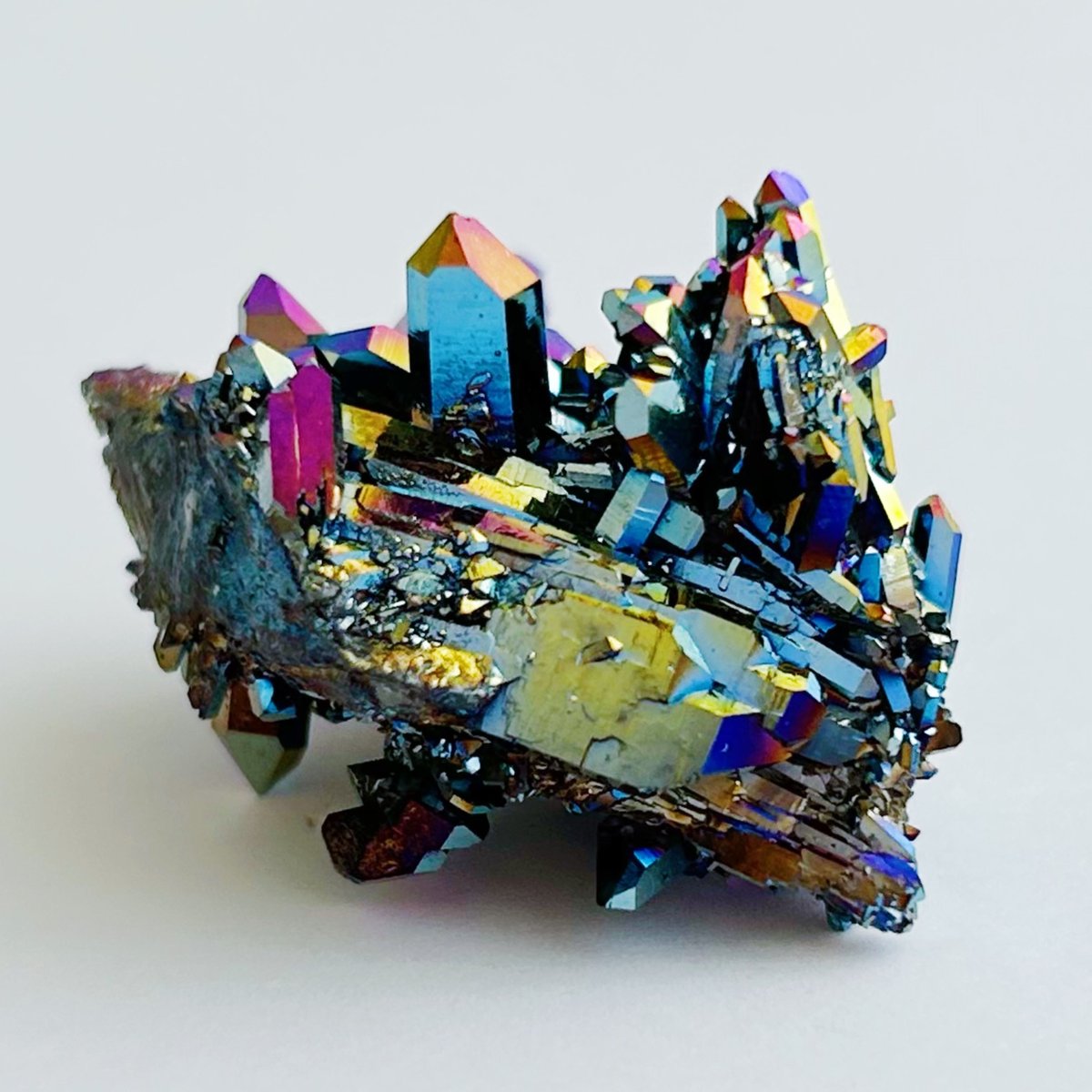 チタニウムオーラクォーツ/ブラックアクアオーラ(B) | NEROLI