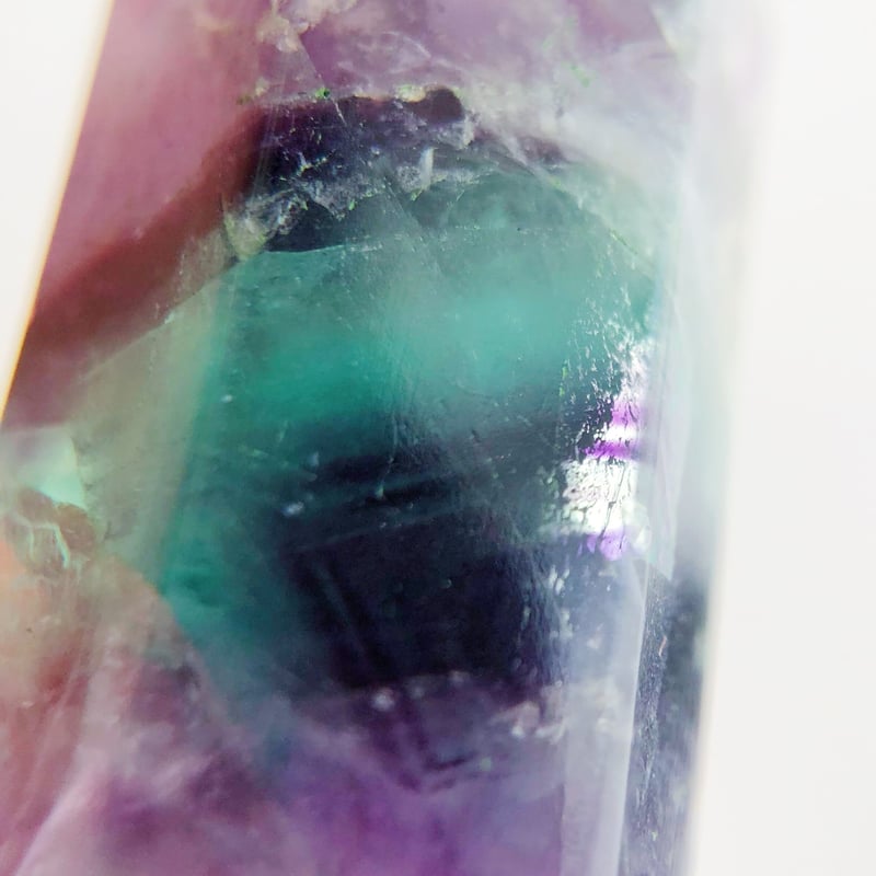虹入り】レインボーフローライト 六角ミニタワー(A) | NEROLI CRYSTAL