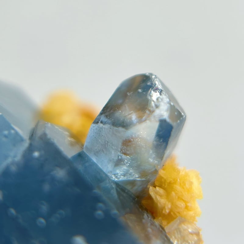 虹入り】セレスタイト 単結晶(A) | NEROLI CRYSTAL