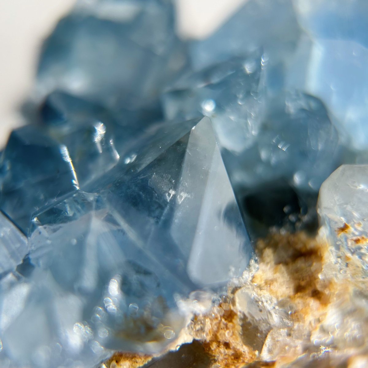 セレスタイト　原石　虹入　天然石　特大♡ キラキラつやつや 虹入り】セレスタイト原石(1) | NEROLI CRYSTAL