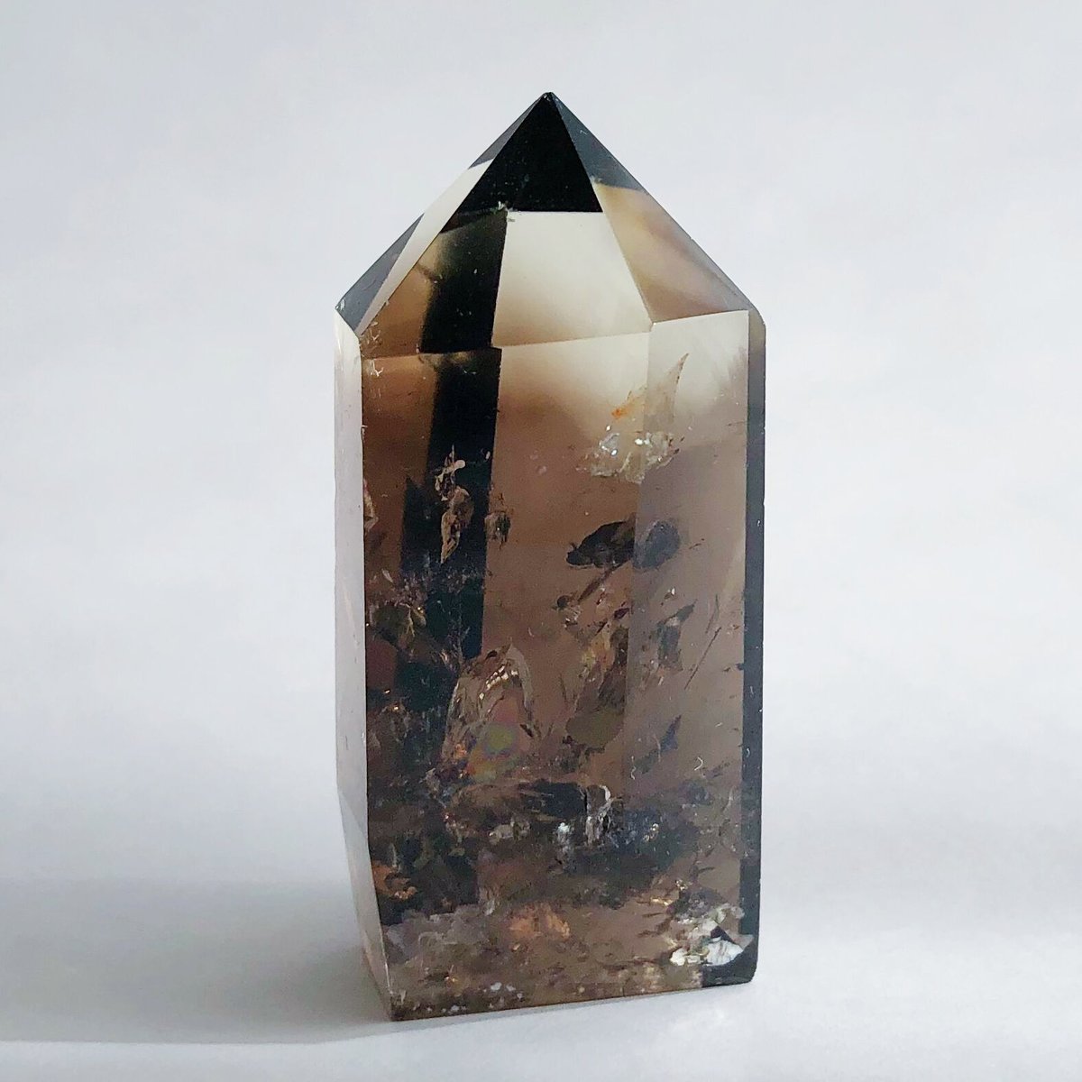 虹入り】スモーキーシトリン タワー | NEROLI CRYSTAL 虹入り】スモーキーシトリン タワー | NEROLI CRYSTAL