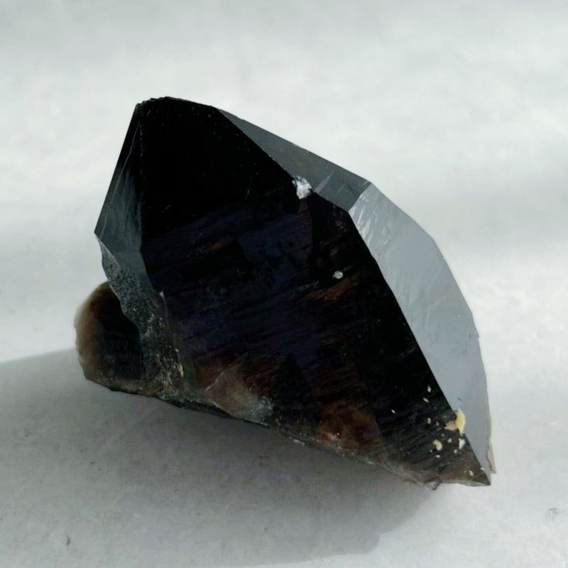 虹入り】モリオン原石(A) | NEROLI CRYSTAL