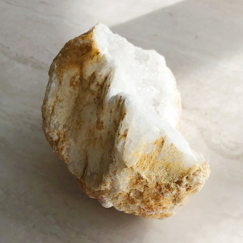 完全浄化可能！大きな水晶ジオード 完全浄化用】大型水晶ジオード（Quartz Geode）19-500
