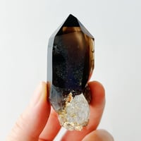 【虹入り】マラウイ産 スモーキークォーツ 原石